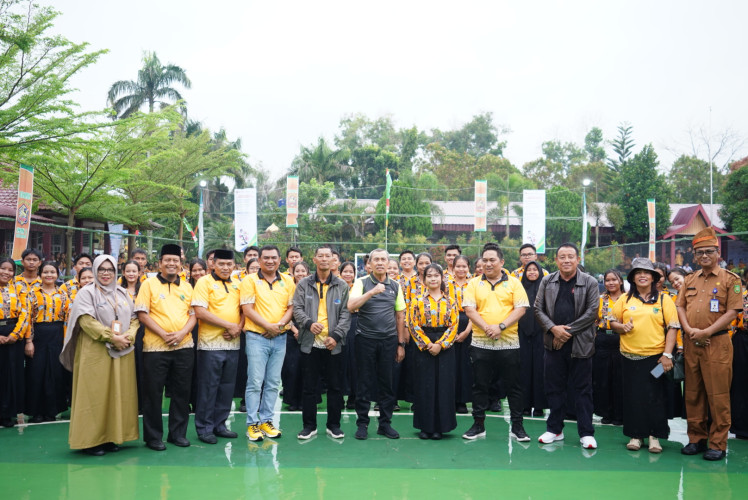 Gubri Syamsuar Buka Turnamen Smansa Bags III di Rokan Hilir