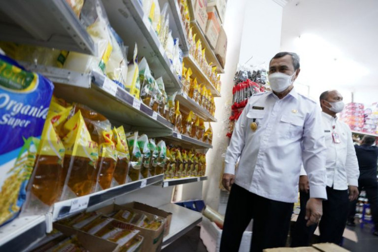 Gubernur Syamsuar: Riau Tak Boleh Langka Minyak Goreng karena Penghasil Sawit Terbesar di Indonesia