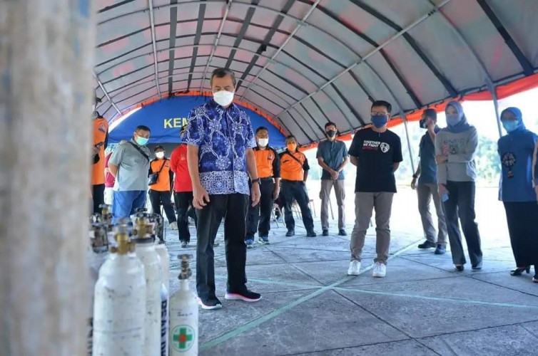 Bentuk Solidaritas Masa Pandemi, Pemrov Riau Kirim 30 Ton Oksigen Untuk Sumbar