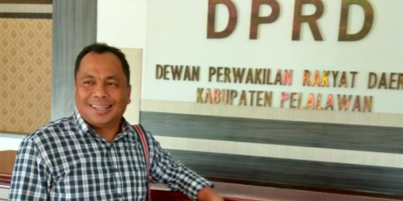 DPRD Desak Pemkab Perbaiki Jalan Rusak di Pelalawan