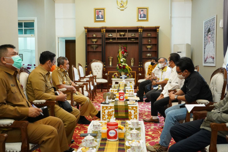 Gubri Bertemu Seniman dan NGO, Senang Dukung Riau Hijau