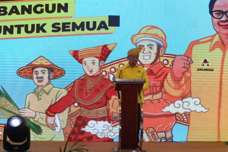 Sekjen Golkar Lodewick Hadiri Langsung Konsolidasi dan HUT Golkar di Riau