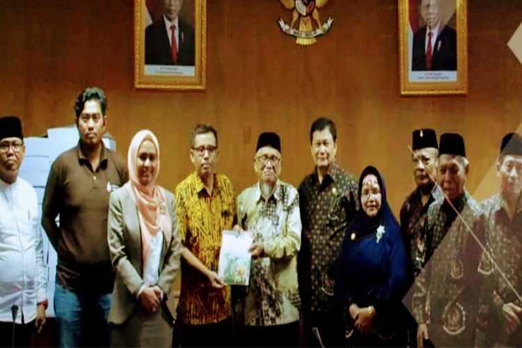 Wakil Ketua Komisi V DPRD Riau Rapat Dengan DHD Pejuang 45