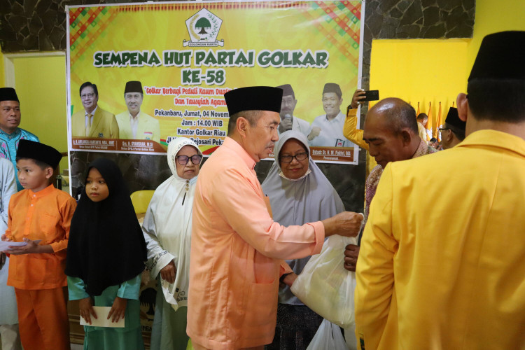 Moment HUT Golkar, MDI Provinsi Riau Adakan Santunan Dhuafa dan Yatim Piatu serta Tausiyah Agama